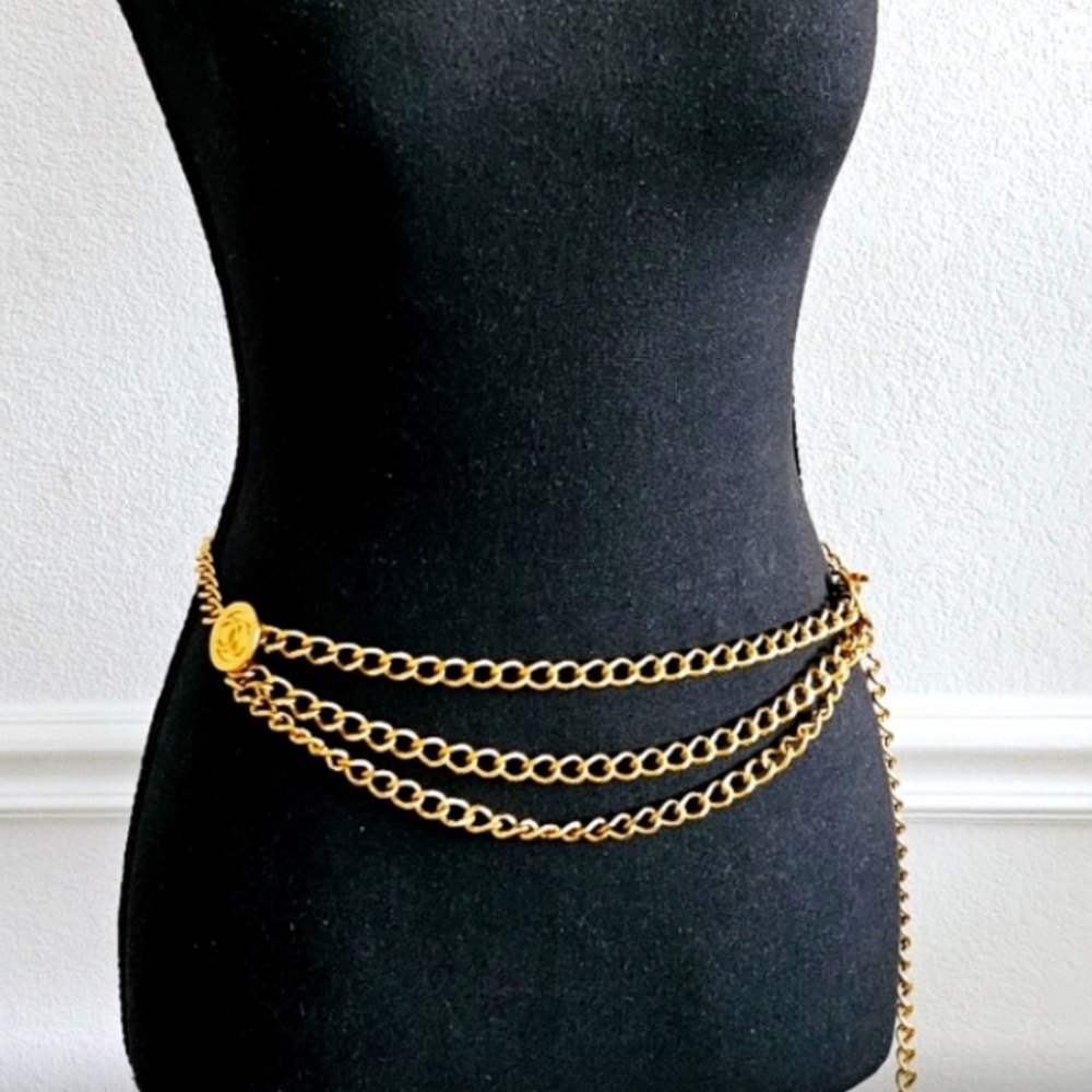 Chanel 24K Gold-plated Triple Chain Medallion Necklace Belt